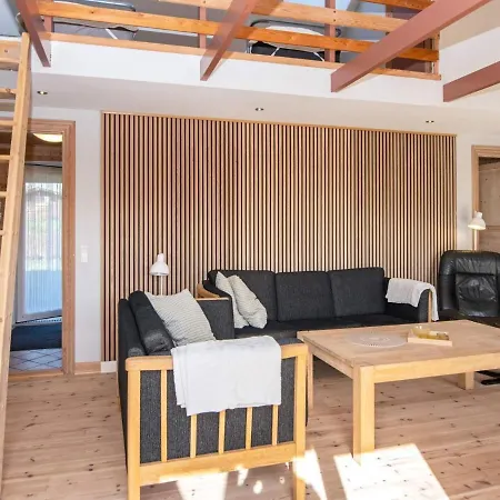 8 Person Holiday In