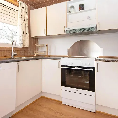 8 Person Holiday In Сasa de vacaciones Hejls