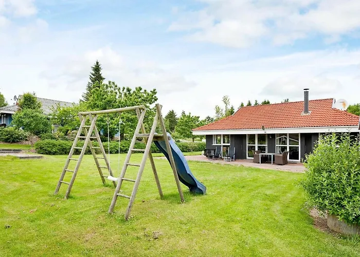 Vakantiehuis 8 Person Holiday In *