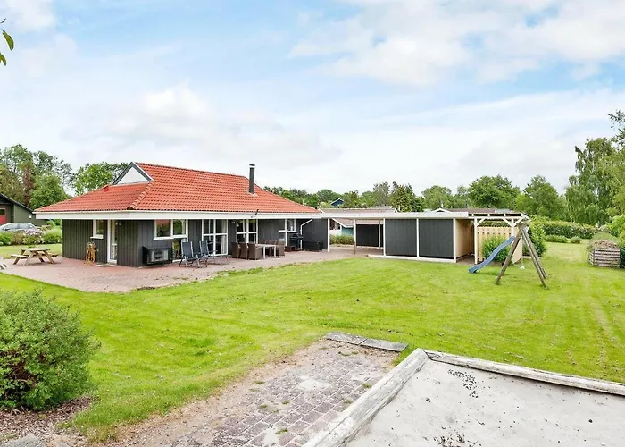 8 Person Holiday In Vakantiehuis *