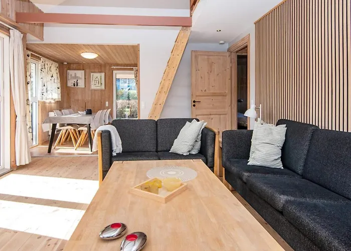 8 Person Holiday In *