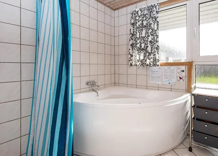 Сasa de vacaciones 8 Person Holiday In *