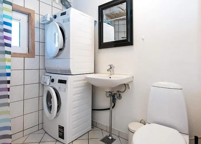 8 Person Holiday In Сasa de vacaciones *